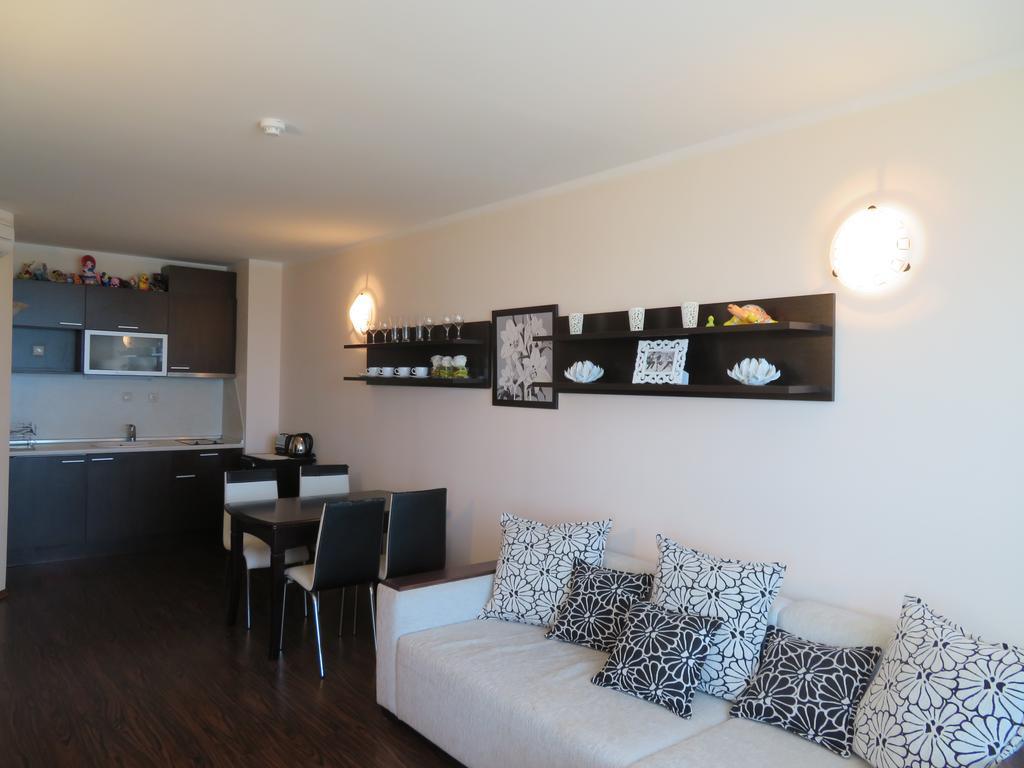 Apartments Sirena First Line - Апартаменти Сирена На Първа Линия Goudstrand Buitenkant foto